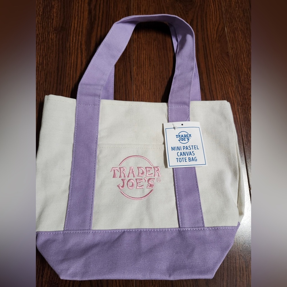 Trader Joe's Mini Pastel Canvas Tote Bag in Lavender and Cream